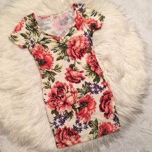 F21 Floral Rose Printed Body Con Mini Dress XS